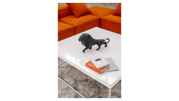 Хосе Сантаулалия. Лев (коллекция Оригами)